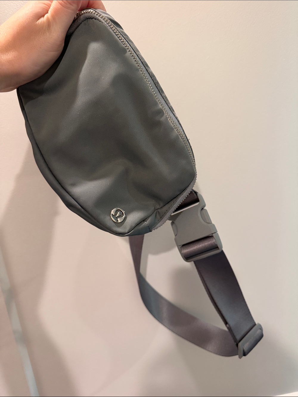 Lululemon gray belt bag